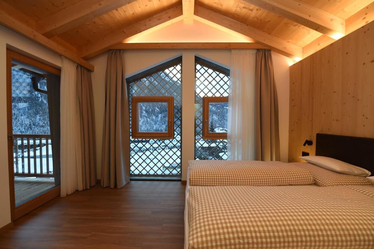 Les Ciases Chalets Dolomites San Vigilio Di Marebbe Exterior photo